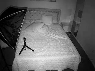 Voyeurcam-whitneyoc-01  live sex cam