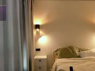 Itslunadayy  live sex cam