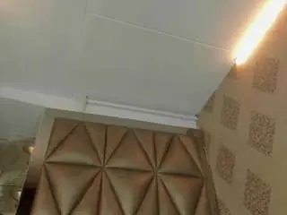 Miafox03  live sex cam