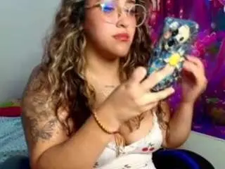 Secretcarol  live sex cam