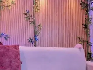 Zarulyn  live sex cam
