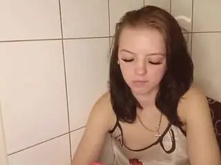 Christysavary  live sex cam