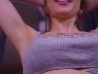 Deeptalkss  live sex cam