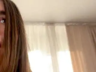 Deeptalkss  live sex cam