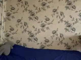 Kenafreiler  live sex cam