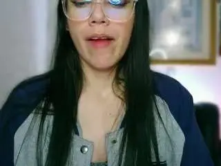 Laug8  live sex cam