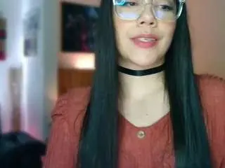 Laug8  live sex cam