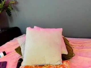 Mady-madison  live sex cam