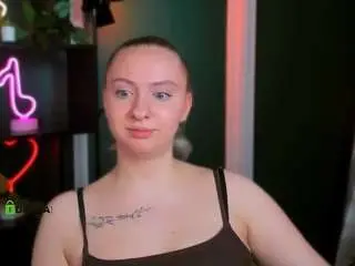 Mila-glow  live sex cam