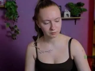 Mila-glow  live sex cam