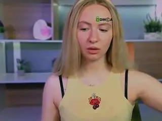 Mila-glow  live sex cam