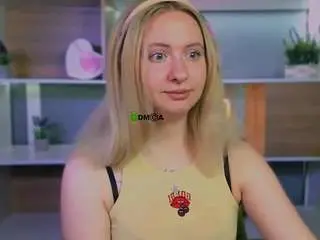 Mila-glow  live sex cam