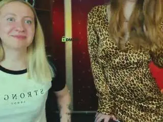 Mila-glow  live sex cam