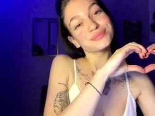 Otiliaguillama  live sex cam