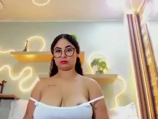 Ambermilers  live sex cam
