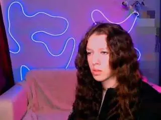 Aria-glow  live sex cam