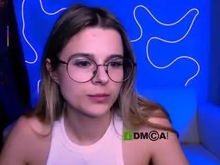 Aria-glow  live sex cam