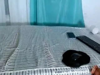 Asscrazybig  live sex cam