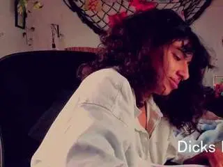 Blow-joy  live sex cam