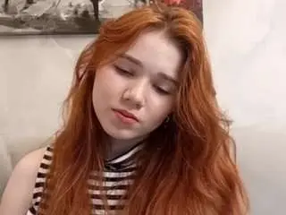 Chinpruyn  live sex cam