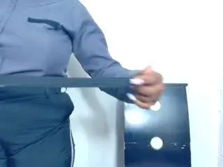 Ciaraebonyx  live sex cam