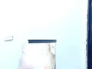 Ciaraebonyx  live sex cam