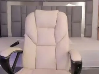 Nadia-saadik1  live sex cam