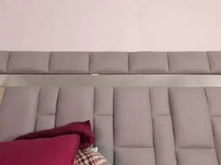 Nadia-saadik1  live sex cam