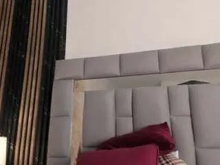 Nadia-saadik1  live sex cam