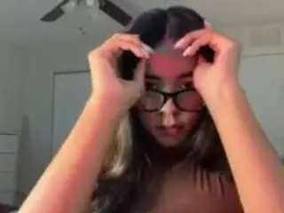 Skyeexxv  live sex cam