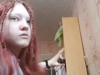 Tiakedia  live sex cam