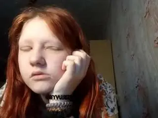 Tiakedia  live sex cam