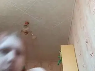 Tiakedia  live sex cam
