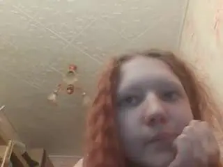 Tiakedia  live sex cam