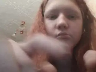 Tiakedia  live sex cam