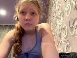 Tiakedia  live sex cam
