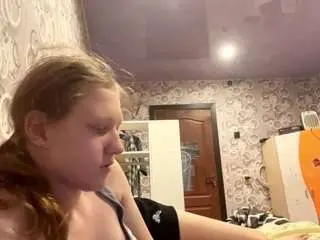 Tiakedia  live sex cam