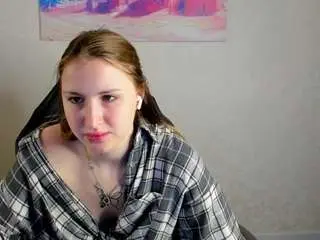 April-jacksonn  live sex cam