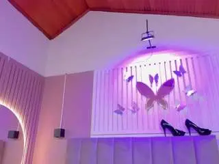 Beauty-milf  live sex cam