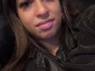 Chauniebaby  live sex cam