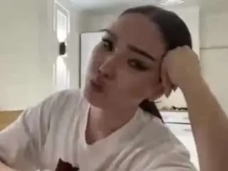 Roseomelia  live sex cam