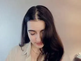 Lynnadollins  live sex cam