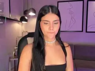 Mialaurence  live sex cam