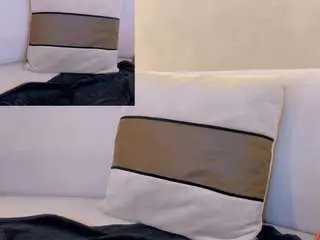 Mialaurence  live sex cam