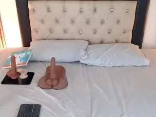 Sia-foxx01  live sex cam