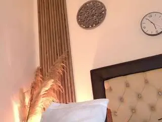 Sia-foxx01  live sex cam
