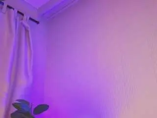 Sky-rose  live sex cam