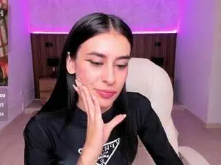 Karlaa-james  live sex cam