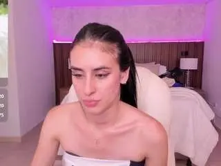 Karlaa-james  live sex cam