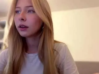 Kerriyoumon  live sex cam